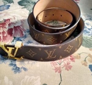 Louis Vuitton Monogram Print Belt Gold Buckle